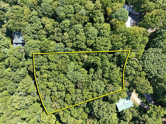 5th image of Old Cades Cove Rd