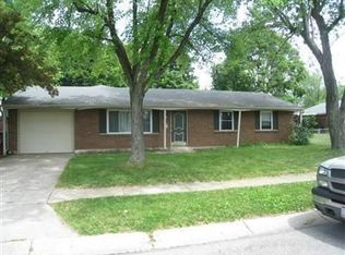 792 Cransberry Dr, West Carrollton, OH 45449