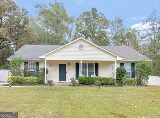 1806 Azalea Dr, West Point, GA 31833