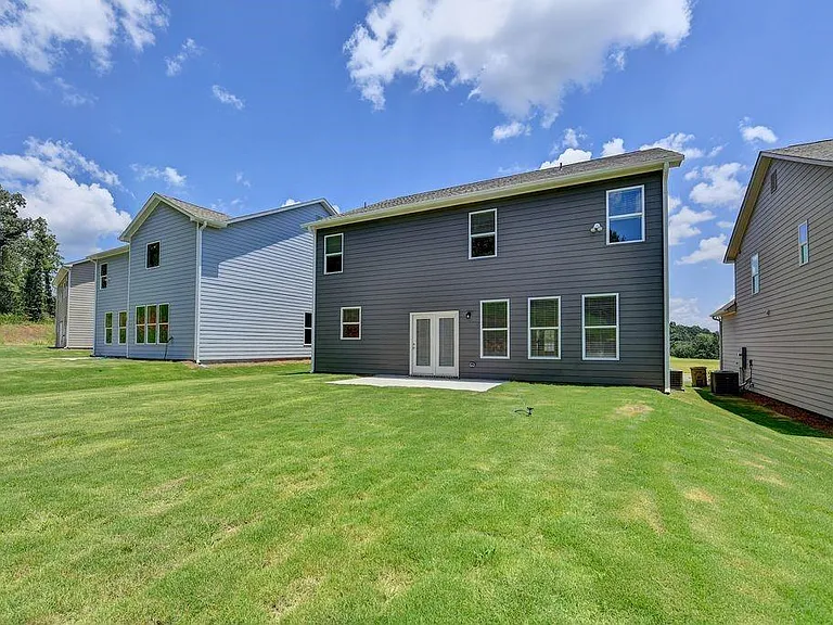 7309 Yewtree Dr — Photo 48