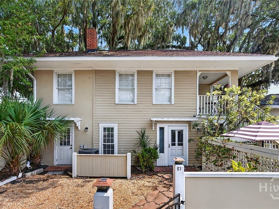 1st image of 1010 E Victory Drive #E1