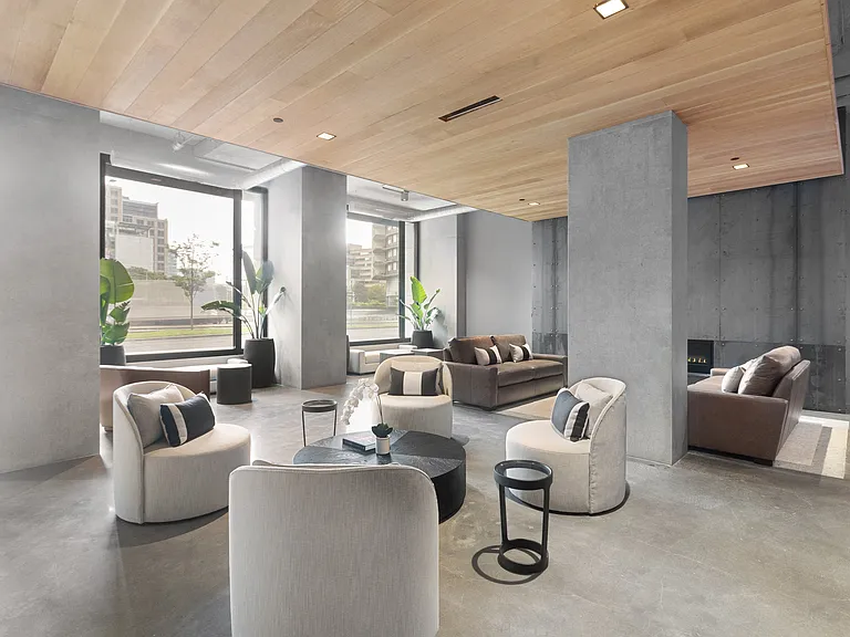 Life Time Living Stamford — Photo 2