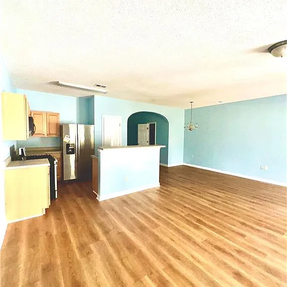 3871 Pleasant Oaks Dr — Photo 14