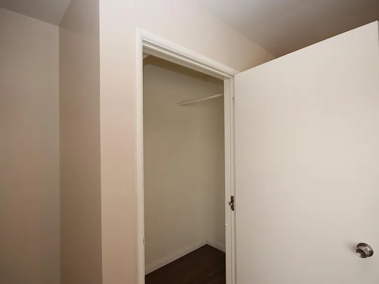343 S Madison Ave #8 — Photo 3