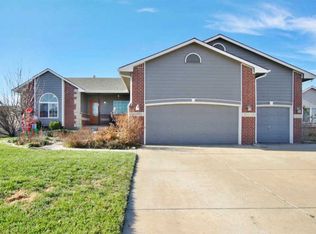 12038 W Grant Ct, Wichita, KS 67235