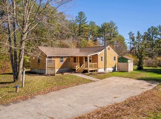 23 Mill Ln, York, ME 03909