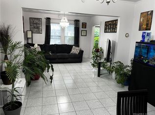 546 Hillside Ave, Hartford, CT 06114
