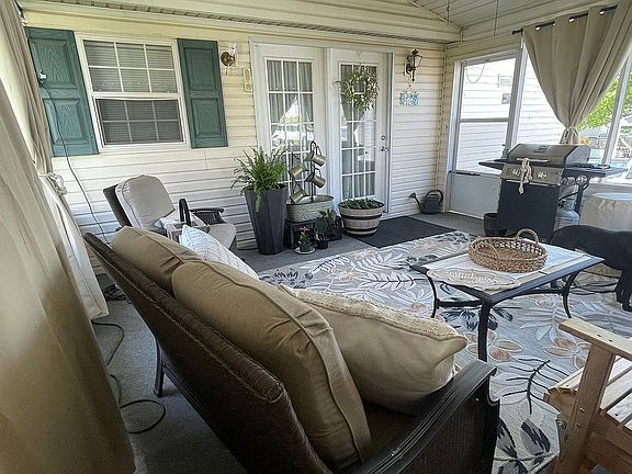 4th image of 1322 Silver Charm Way