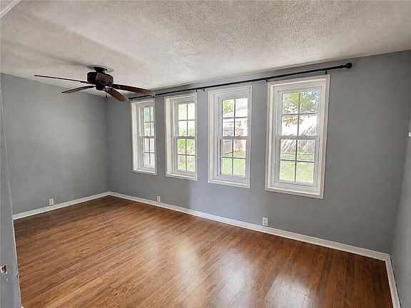 5th image of 616 N Sharp St