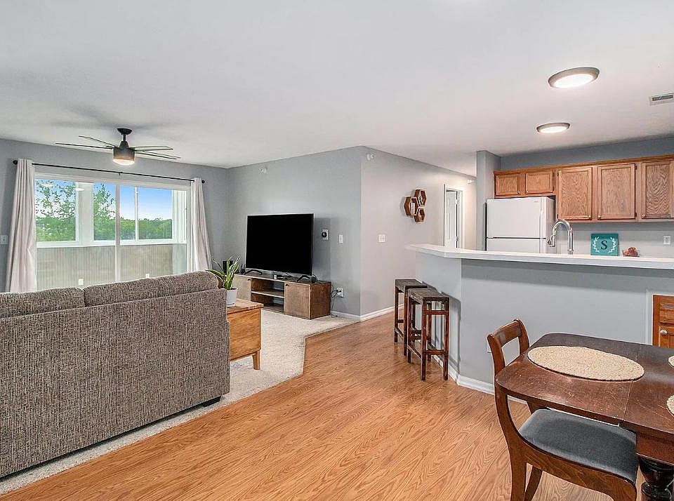 1st image of 8632 S Jasonville Ct SE
