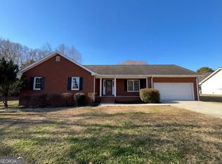 25 Buckeye Cir, Covington, GA