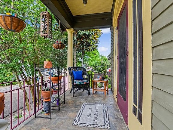 4th image of 715 Eliza St