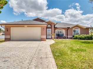 3909 SW 20th Pl, Cape Coral, FL 33914