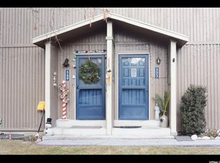 553 E Cobblestone Dr, Midvale, UT 84047
