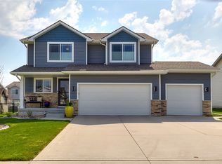 780 NE Addison Dr, Waukee, IA 50263