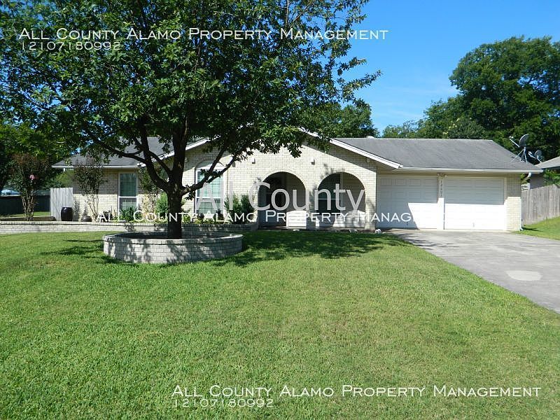 1st image of 13607 Oak Breeze