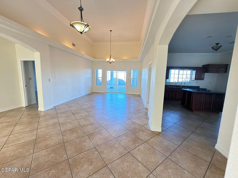 5466 Buffalo Creek Dr — Photo 8