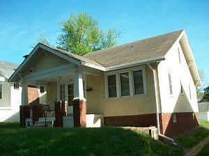 2nd image of 2224 Doniphan Ave