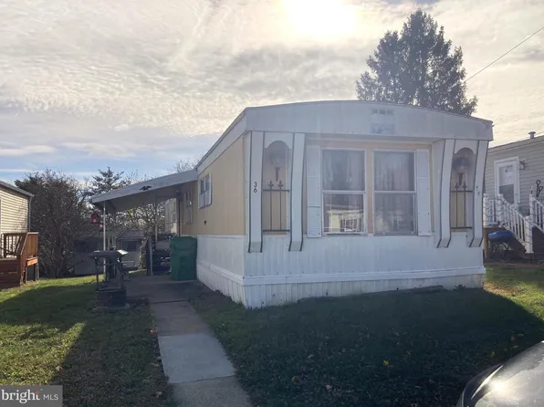 36 Marilyn Dr, Carlisle, PA 17013