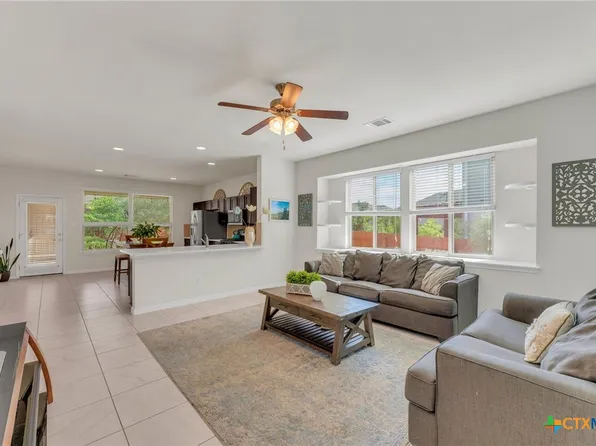 512 Canadian Springs Dr, Leander, TX 78641