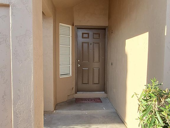 3rd image of 1936 E Rosemonte Dr