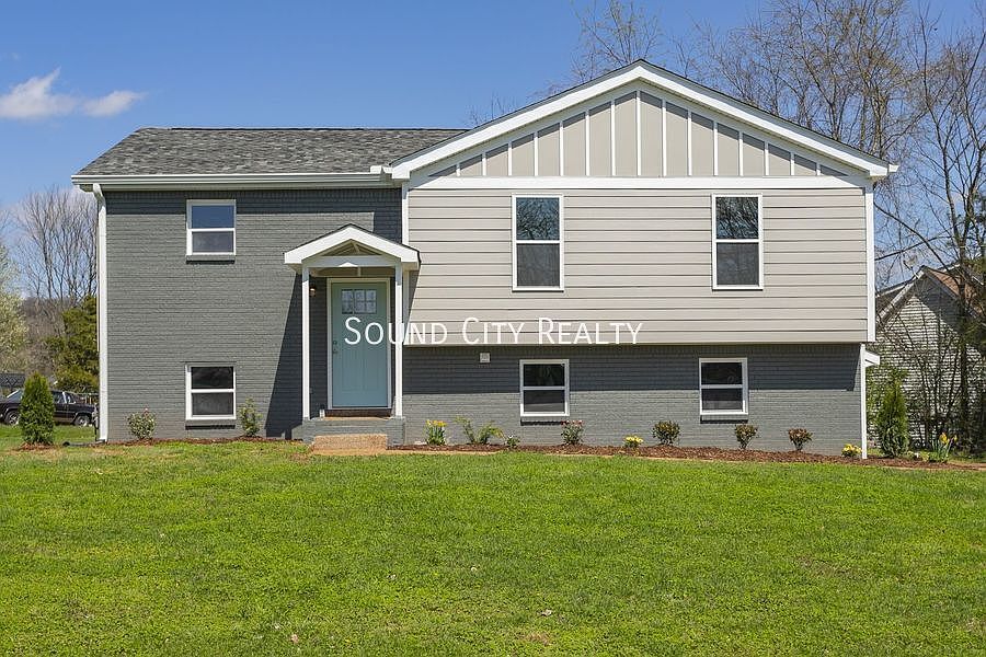 1st image of 1608 Autumn Ridge Dr