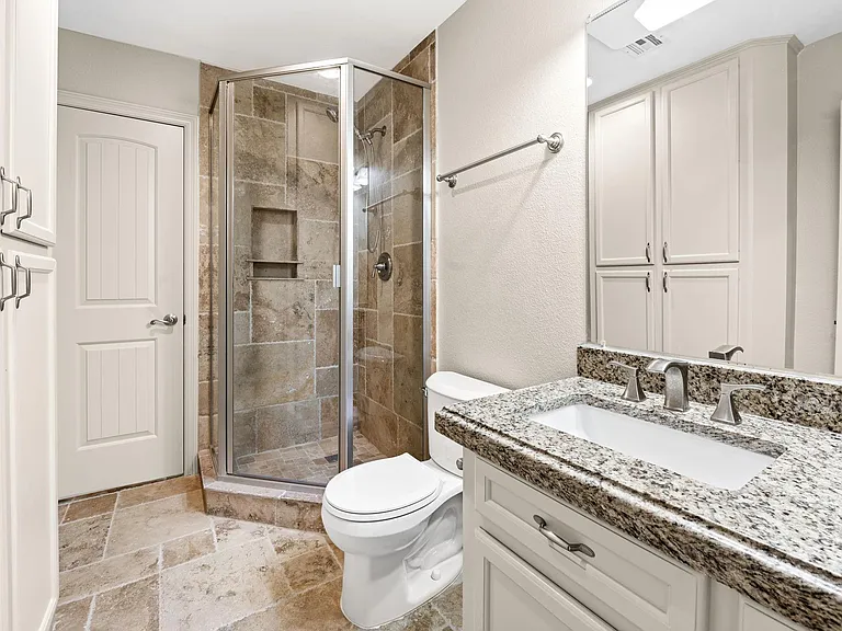 2227 Parana Dr — Photo 18