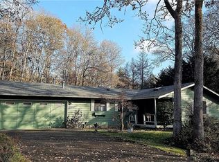 4720 Indian Summer Dr SE, Olympia, WA 98513