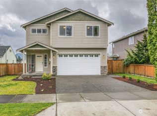 1422 Davis Ave, Enumclaw, WA 98022