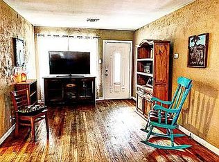 1377 Oak Park Dr, Aransas Pass, TX 78336