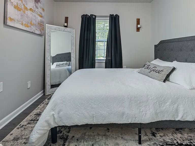151 Lawton St SW — Photo 38