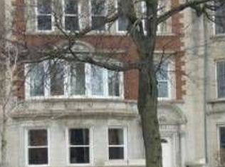 3814 S King Dr APT 2, Chicago, IL 60653