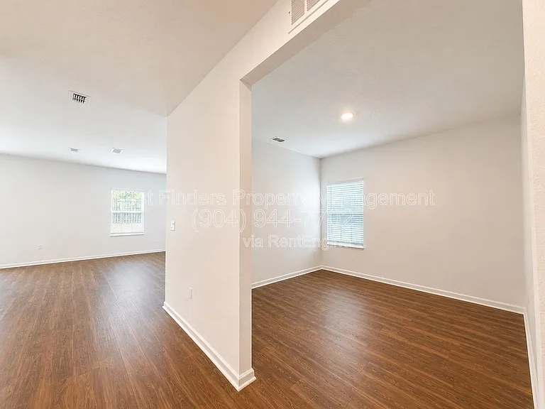 161 Chesterwood Rd — Photo 27