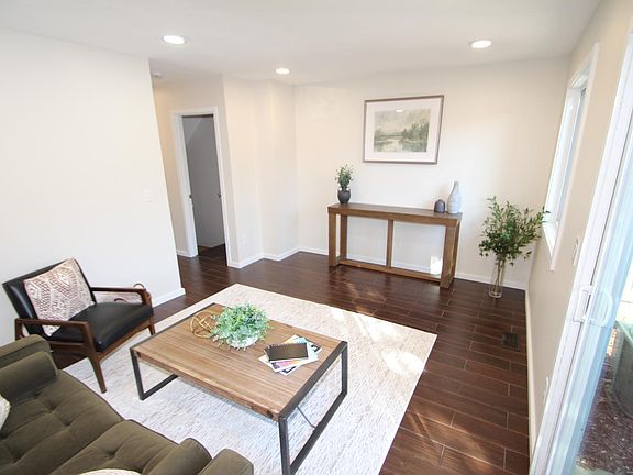 2nd image of 410 Livingston Ave