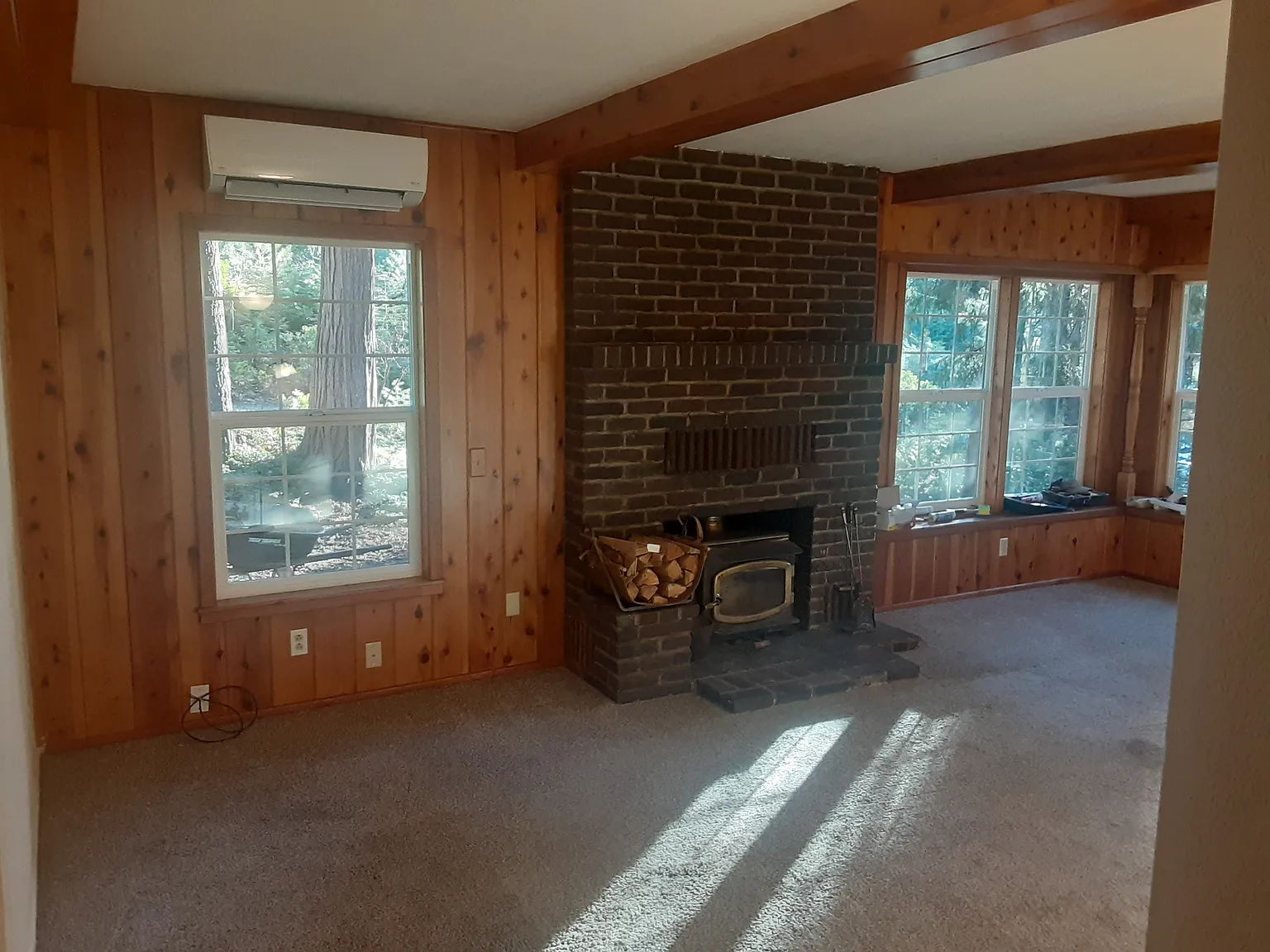 3 bed, 1600 sqft, $2,300 — Photo 2