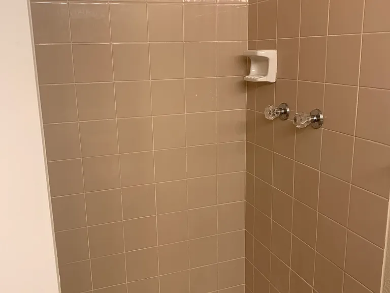 934 Tampico Ct — Photo 18