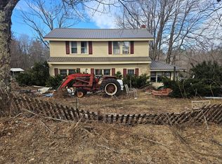 304 Currier Rd, Hill, NH 03243