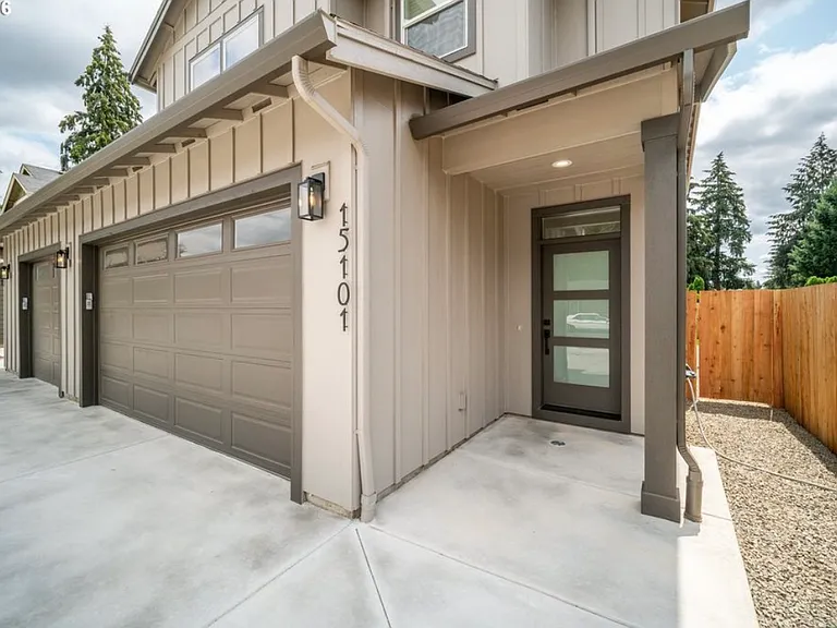 15101 NE 86th St — Photo 2