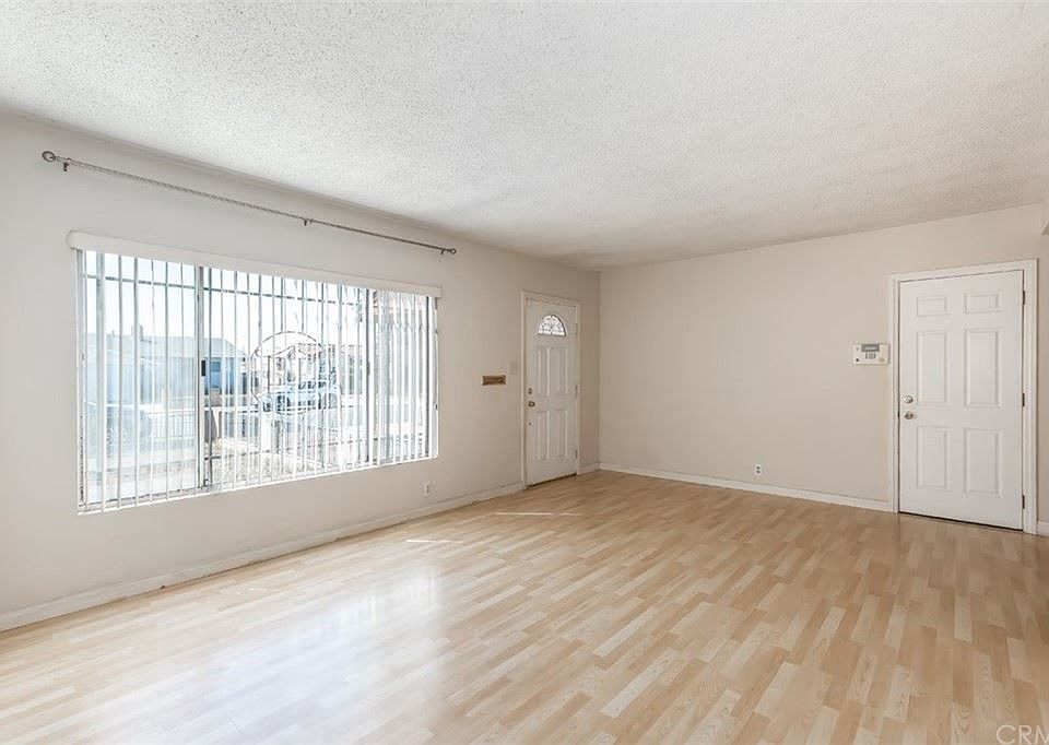 1st image of 1305 W 161st St