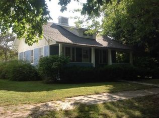 601 E Kaskaskia St, Paola, KS 66071
