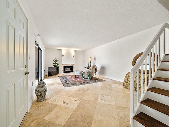 Home For Sale In Sandalwood Estates