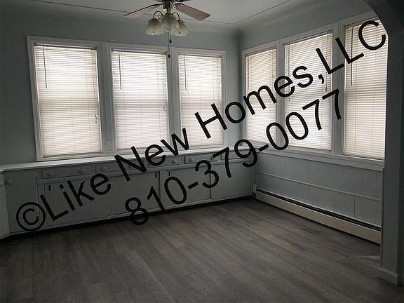 4th image of 3214 Huggins Ave