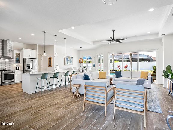 3rd image of 508 Campana St