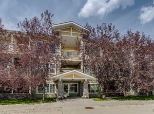 4 E Kingsland Close SE #2203, Airdrie, AB T4A 0J3