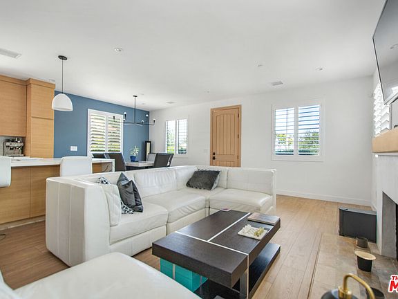 5th image of 3763 S Gramercy Pl