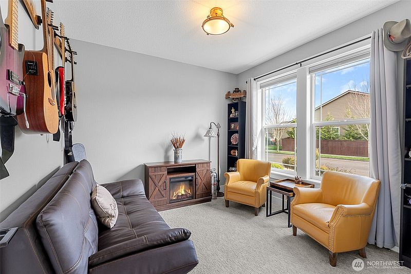 5th image of 4628 S 16th Drive