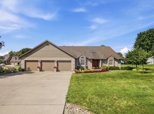 1097 Countryside Dr, Washington Court House, OH 43160