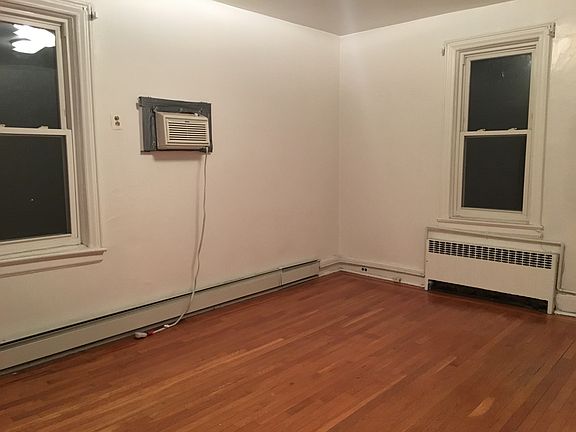 4th image of 10009 69th Ave #2