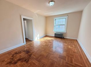 83-09 35th Ave #E22, Jackson Heights, NY 11372