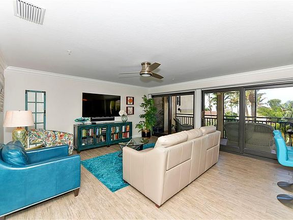 4th image of 718 Golden Beach Blvd APT 6